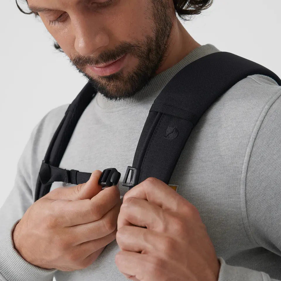 Mochila Fjällräven Ulvo Rolltop 30 15