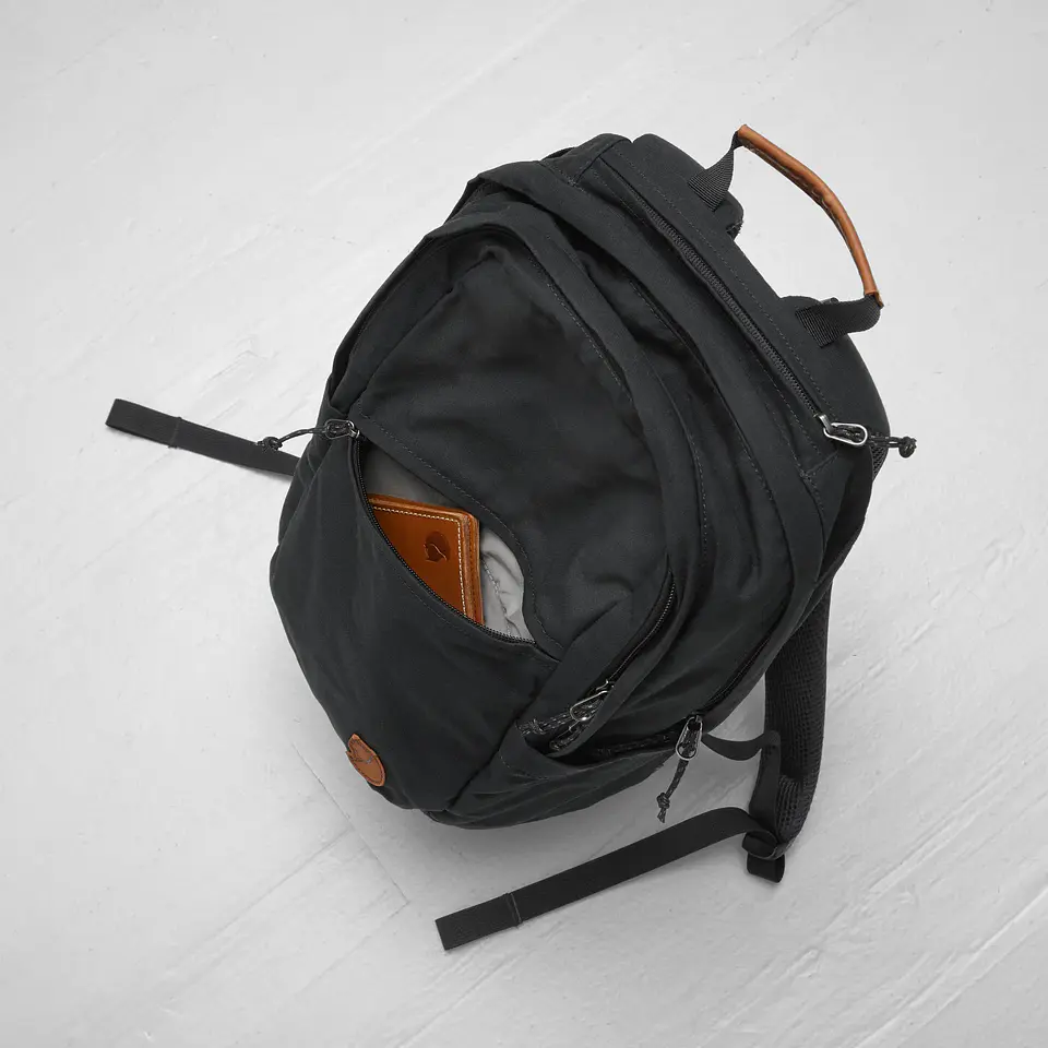 Mochila Fjällräven Raven 20 14