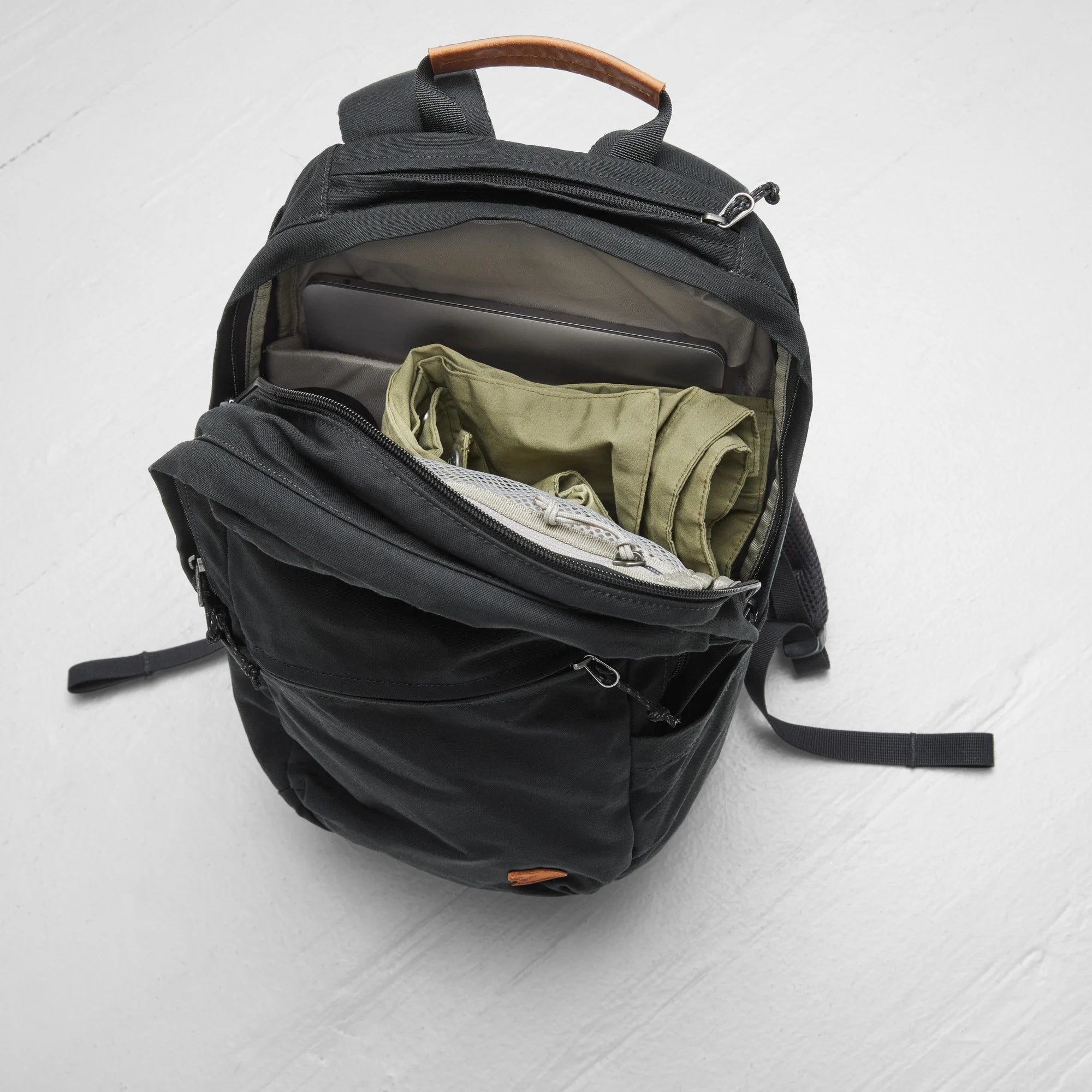 Mochila Fjällräven Raven 20 15