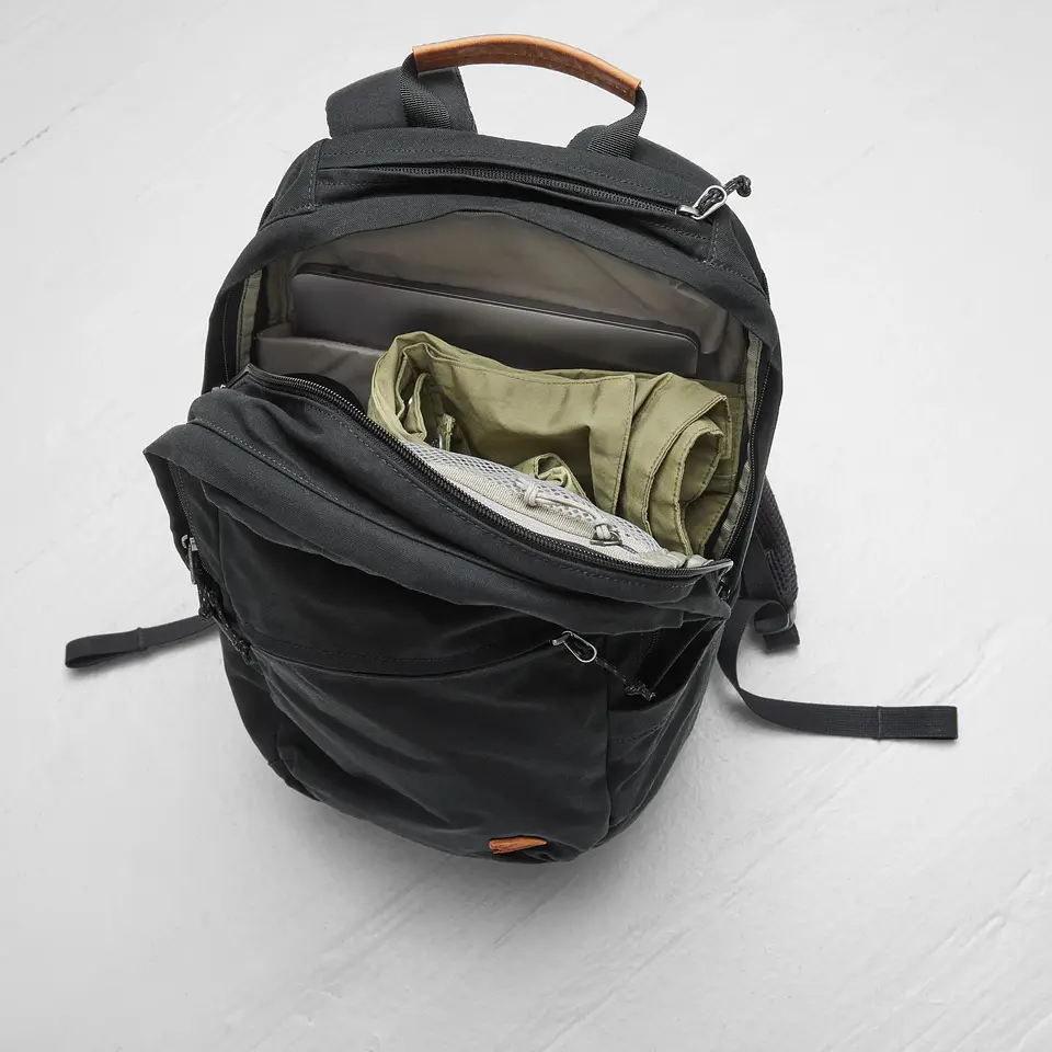 Mochila Fjällräven Raven 20 15