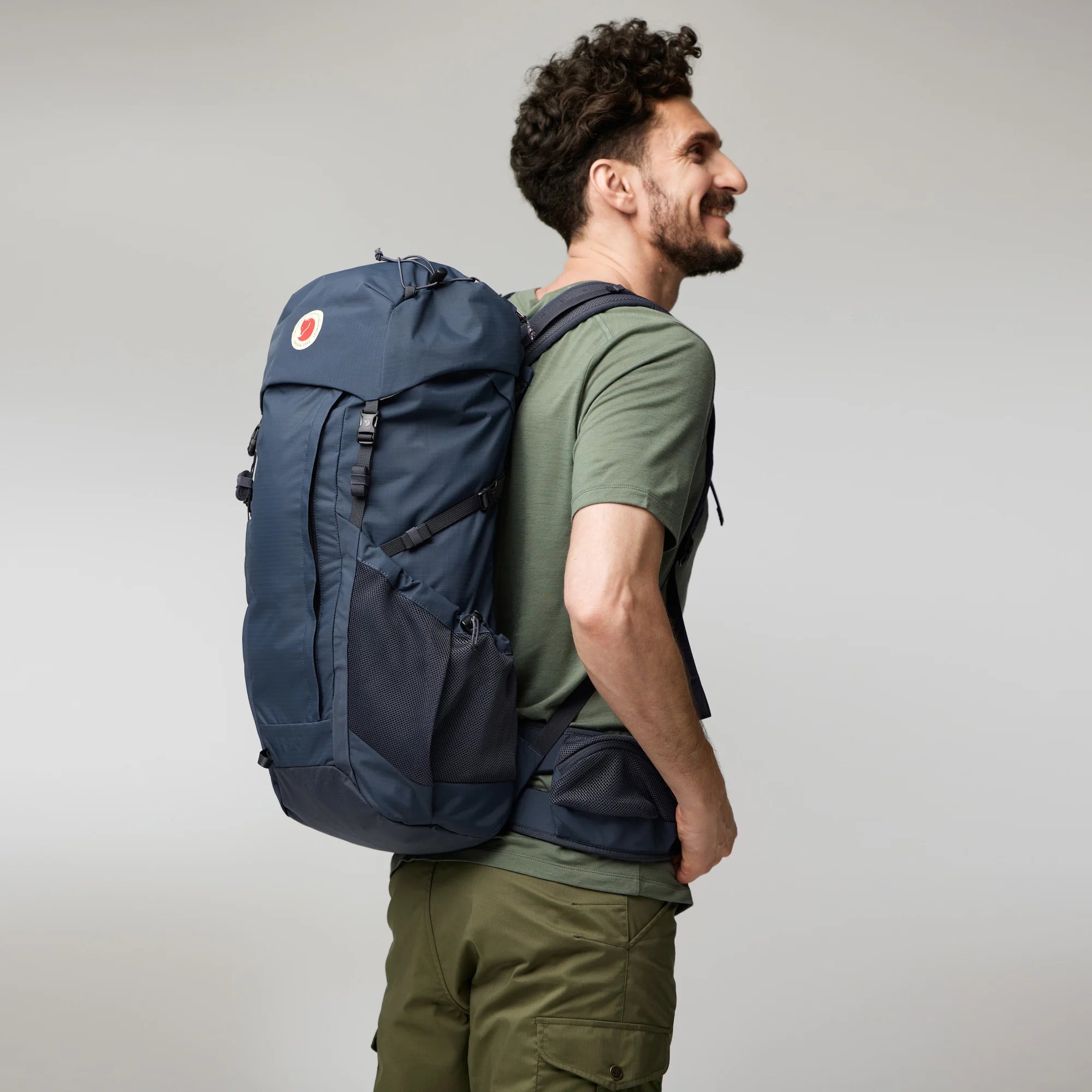 Mochila Fjällräven Abisko Hike 35 M/L 15