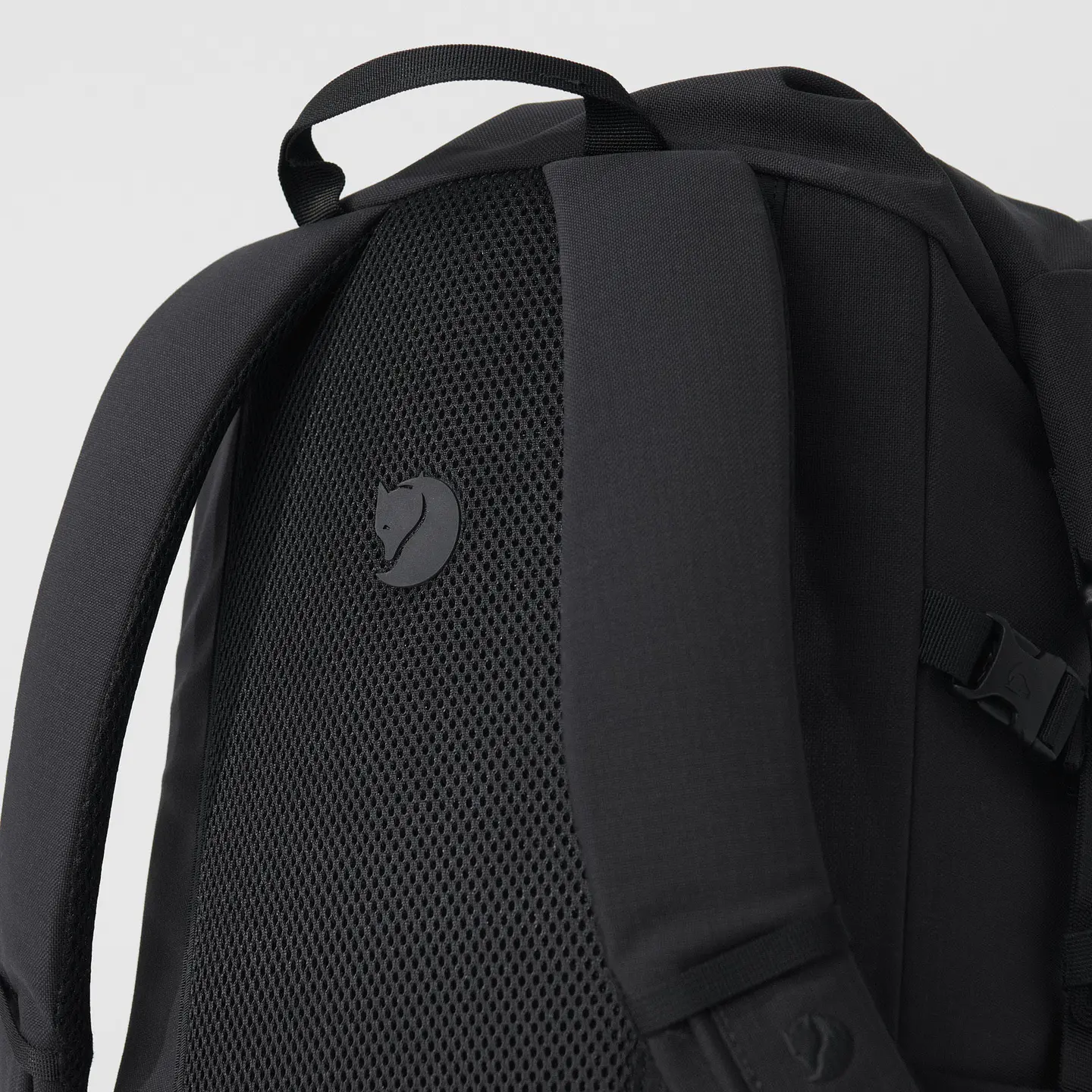 Mochila Fjällräven Ulvo Rolltop 30 3