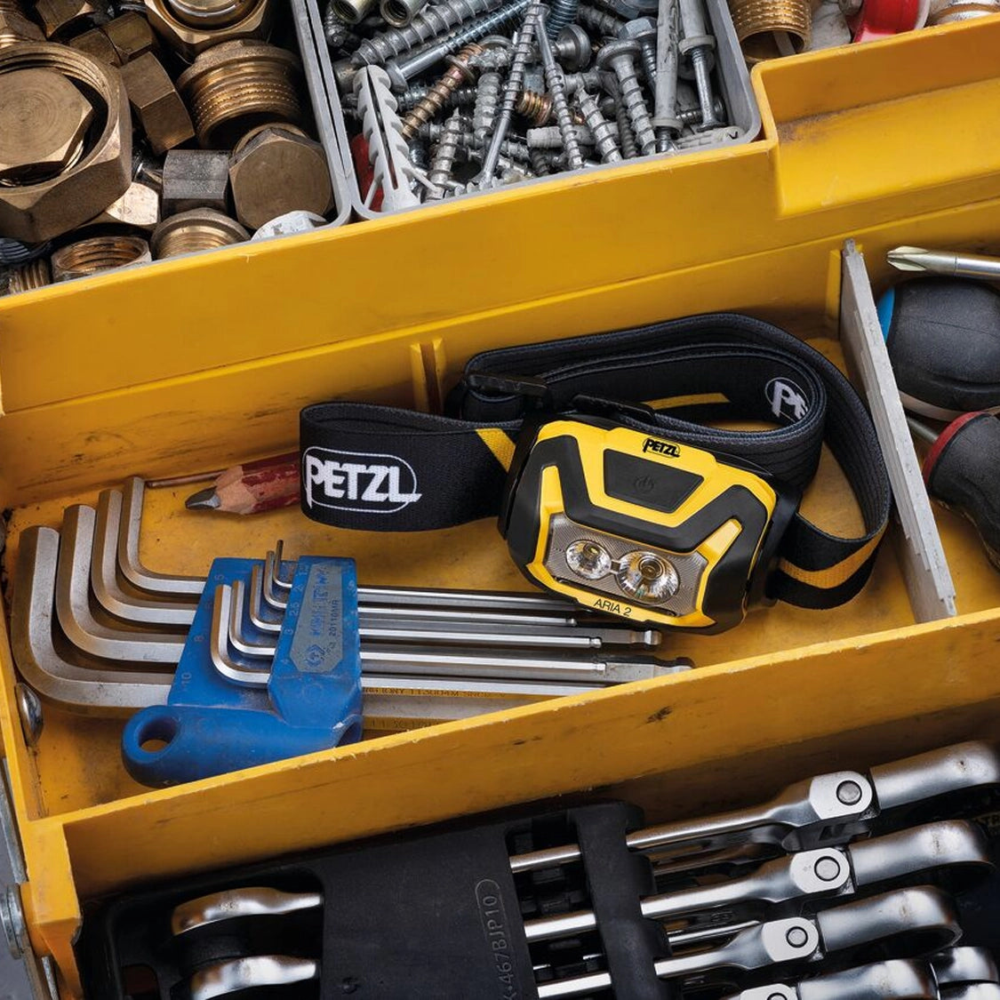 Linterna frontal Petzl ARIA® 2 4