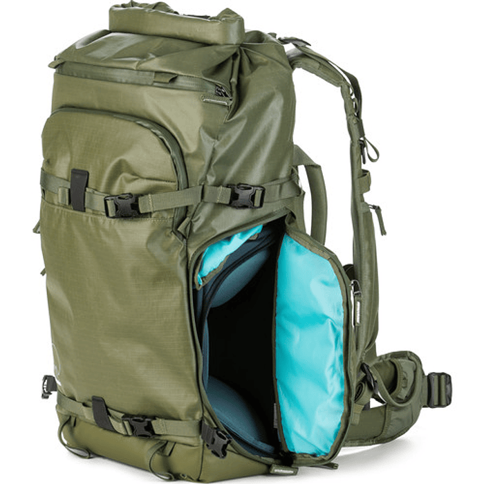 KIT MOCHILA SHIMODA ACTION X30 VERDE MILITAR CON INSERTO MEDIANO. 4