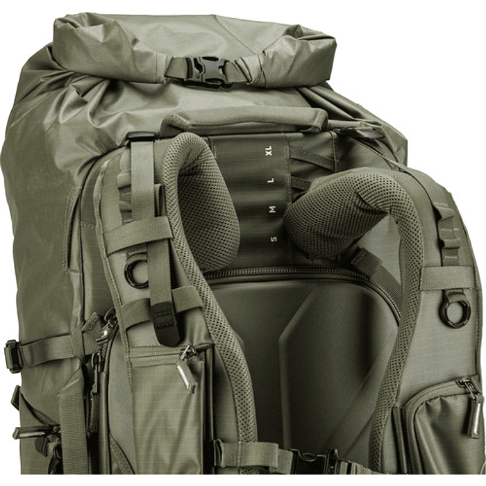 KIT MOCHILA SHIMODA ACTION X70 VERDE MILITAR CON INSERTO EXTRA GRANDE DV. 9