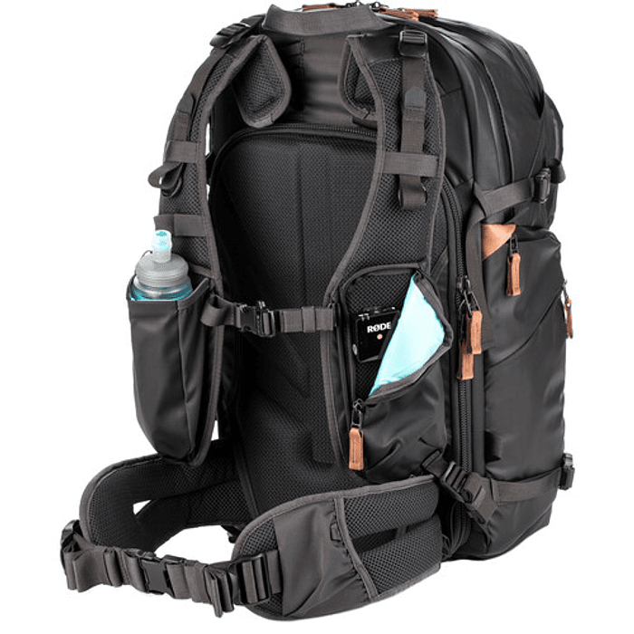 Shimoda Designs Explore v2 30 Backpack Starter Kit (negro) 13