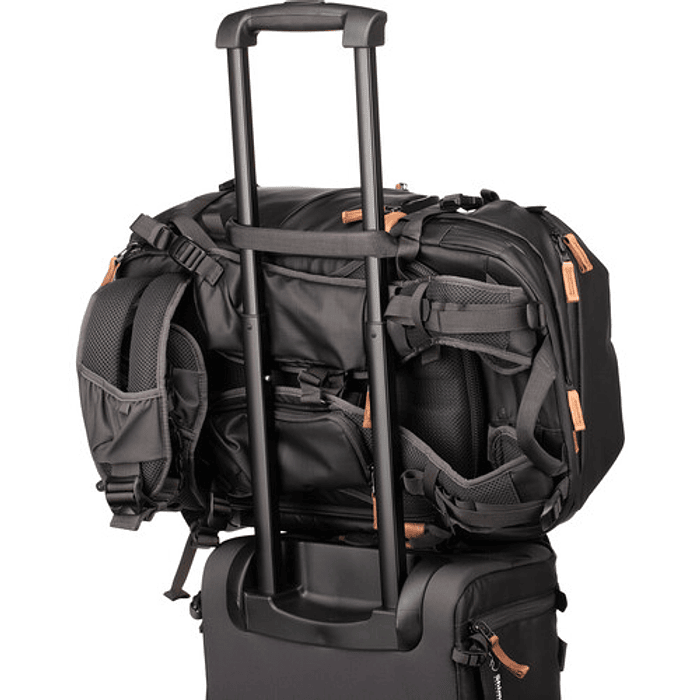Shimoda Designs Explore v2 30 Backpack Starter Kit (negro) 15