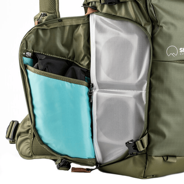 Shimoda Designs Explore v2 30 Backpack Starter Kit (verde) 8