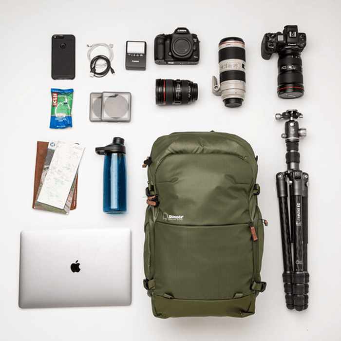 Shimoda Designs Explore v2 30 Backpack Starter Kit (verde) 14