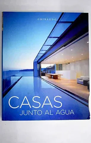 Casas junto al agua