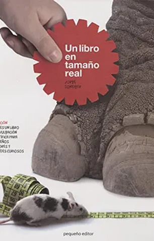 Un libro en tamaño real