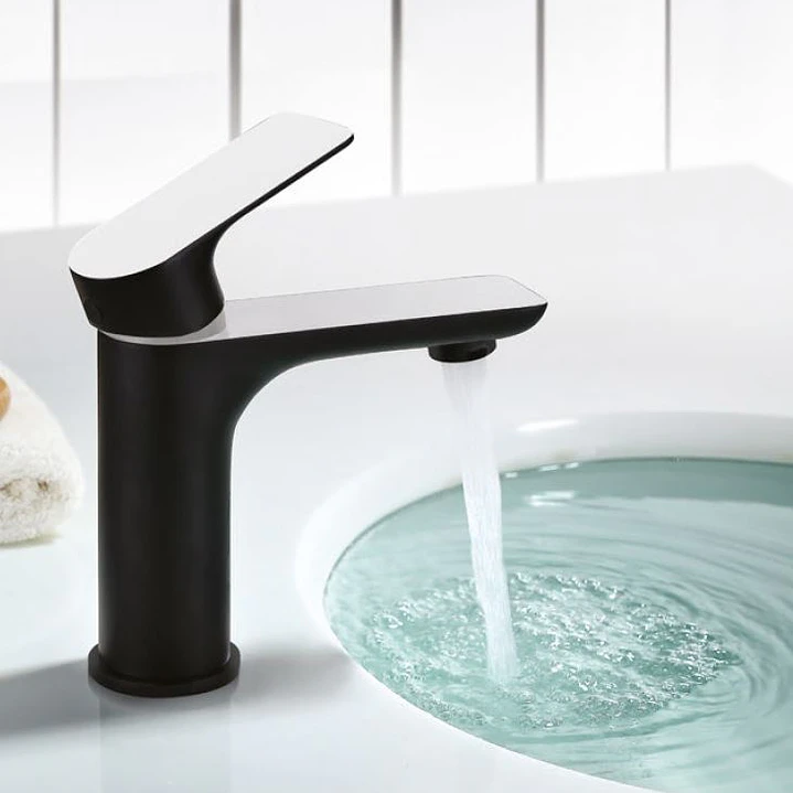 Monocomando de lavatório com defeito 1