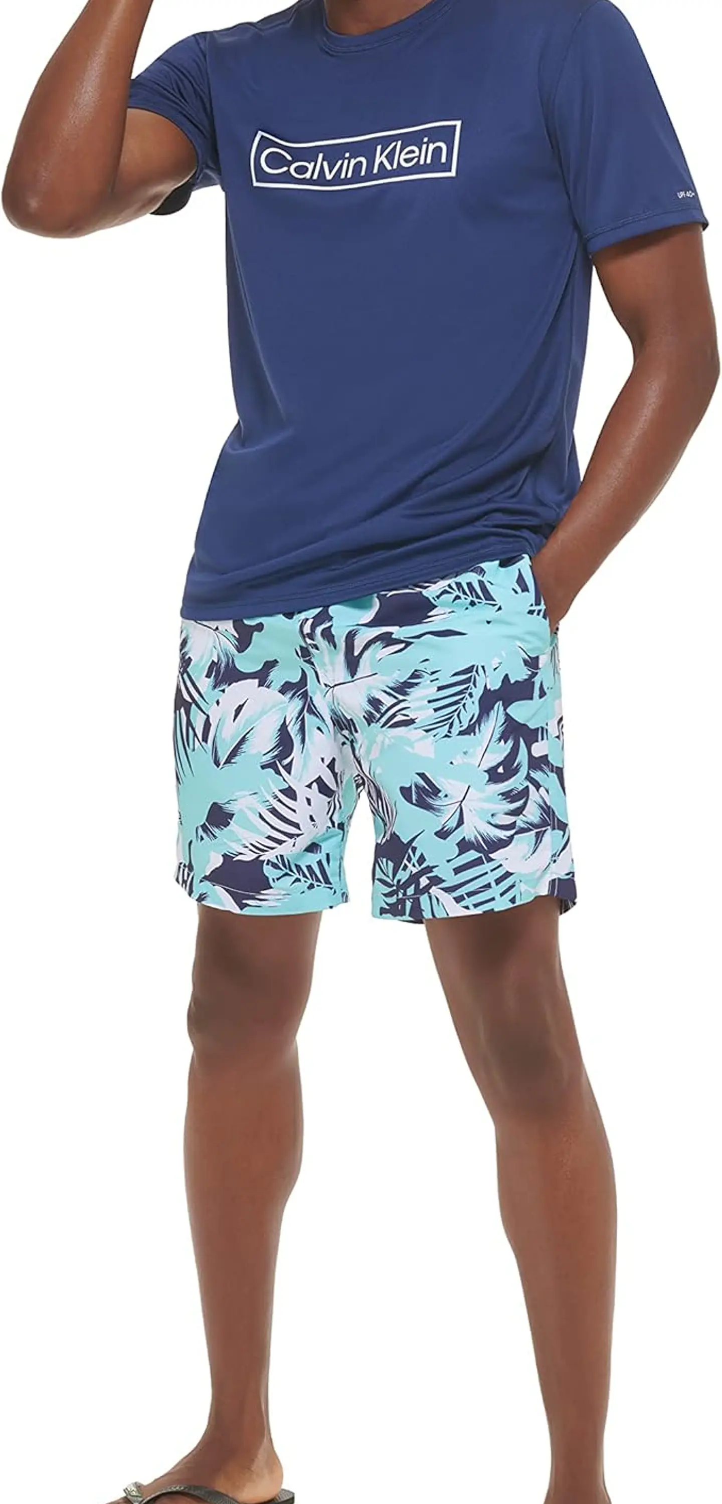 Camiseta deportiva de secado rápido UPF 40+ – Calvin Klein 3