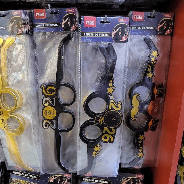 LENTES DE FIESTA AÑO NUEVO  X 6 UNIDADES