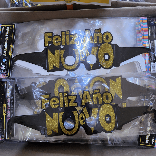 LENTES AÑO NUEVO X 3 UNIDADES.