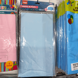 Mantel plástico liso rectangular color celeste pastel