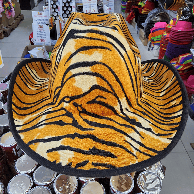 GORRO COTILLON ESTAMPADO DE TIGRE