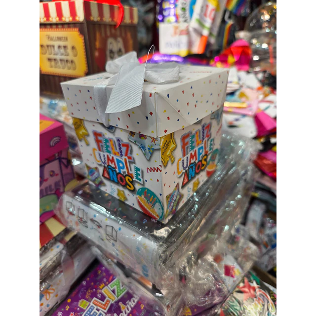 cajas de regalo 10x10x10 $100