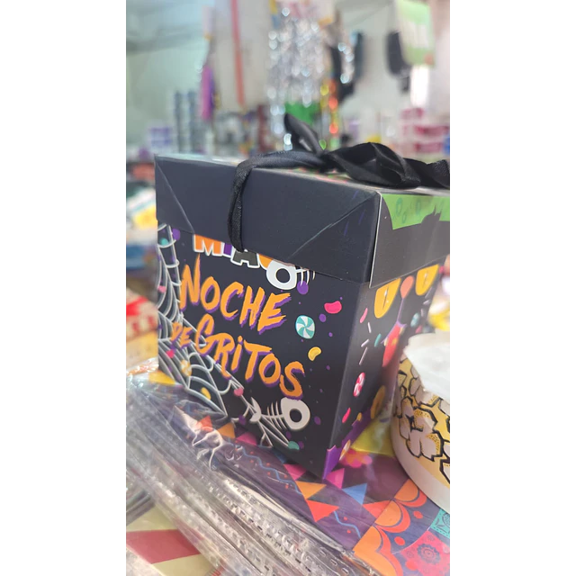 cajas de regalo 10x10x10 $100
