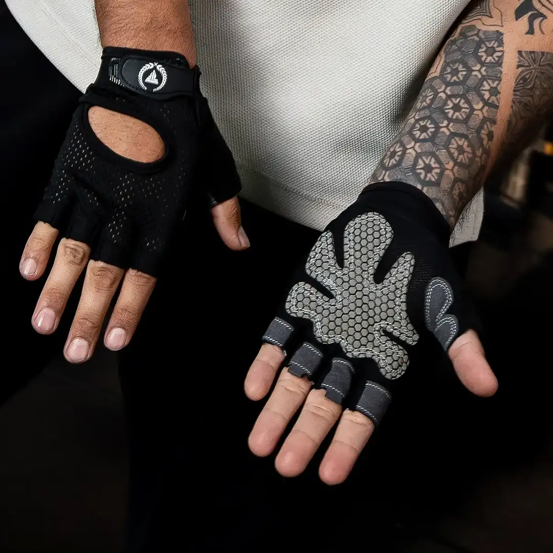 Guantes Deportivos TitanFit | Agarre Antideslizante para Gimnasio y Entrenamiento 2