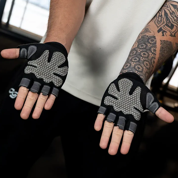 Guantes Deportivos TitanFit | Agarre Antideslizante para Gimnasio y Entrenamiento 3