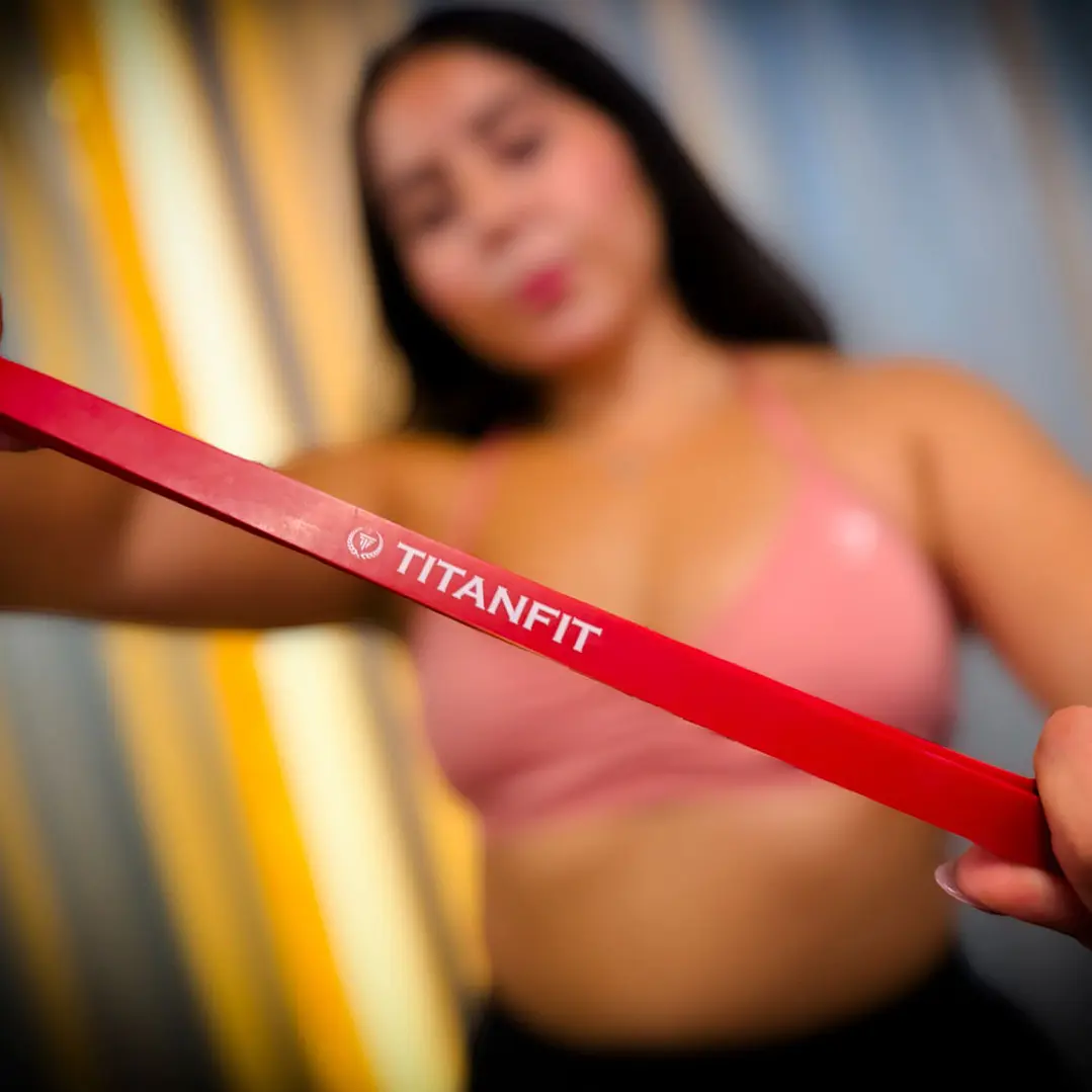 Banda Elástica TitanFit | Resistencia Media 7 a 16 kg | Látex Natural 4