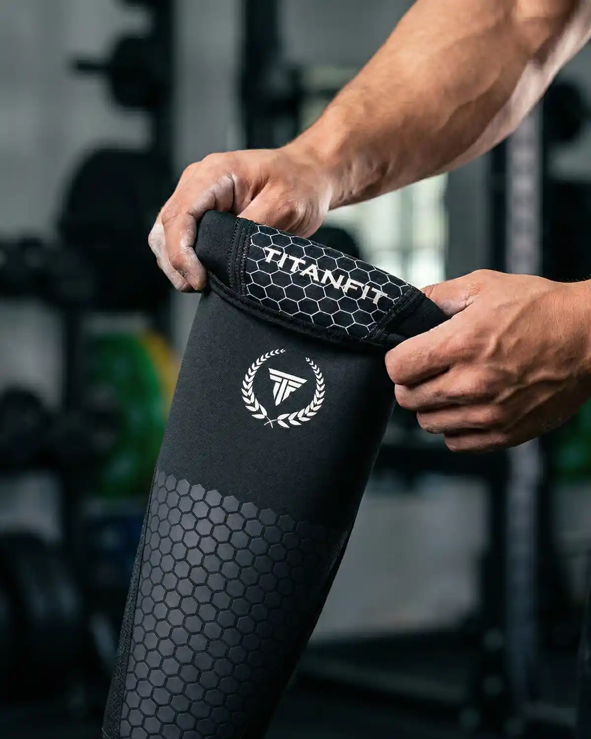 Par Rodilleras Neopreno 7 mm Cnemis Reversibles TitanFit