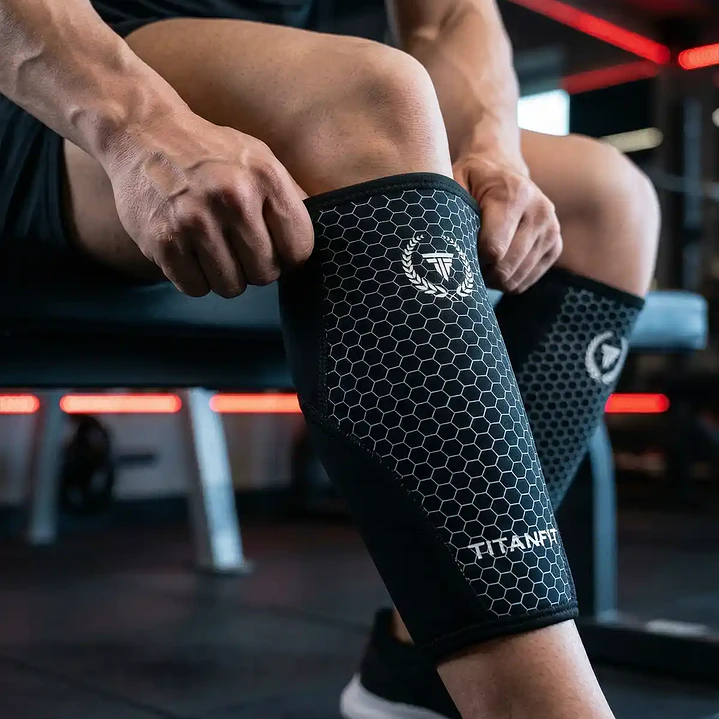 Par Rodilleras Neopreno 7 mm Cnemis Reversibles TitanFit 2
