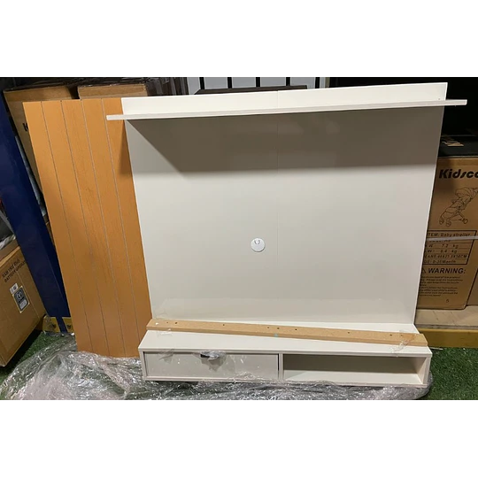 Panel Tv 5001 Perla Caramelo - Producto Armado con Detalle