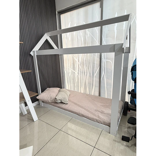 Cama Casita Montessori Cariño Blanca - Producto Armado en Tienda