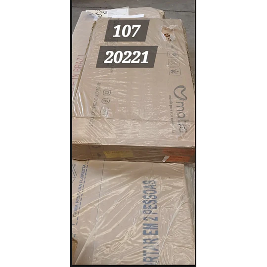 Cómoda 4 Cajones con Puerta Zupi Caramelo -Producto con detalle