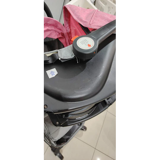Coche Compact Travel System Rosado- Producto Armado en Tienda