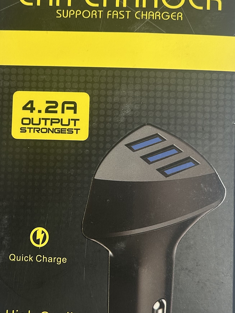 CARGADOR AUTO  4.2A  CON 3 PUERTOS  USB CARAGA RAPIDA 1