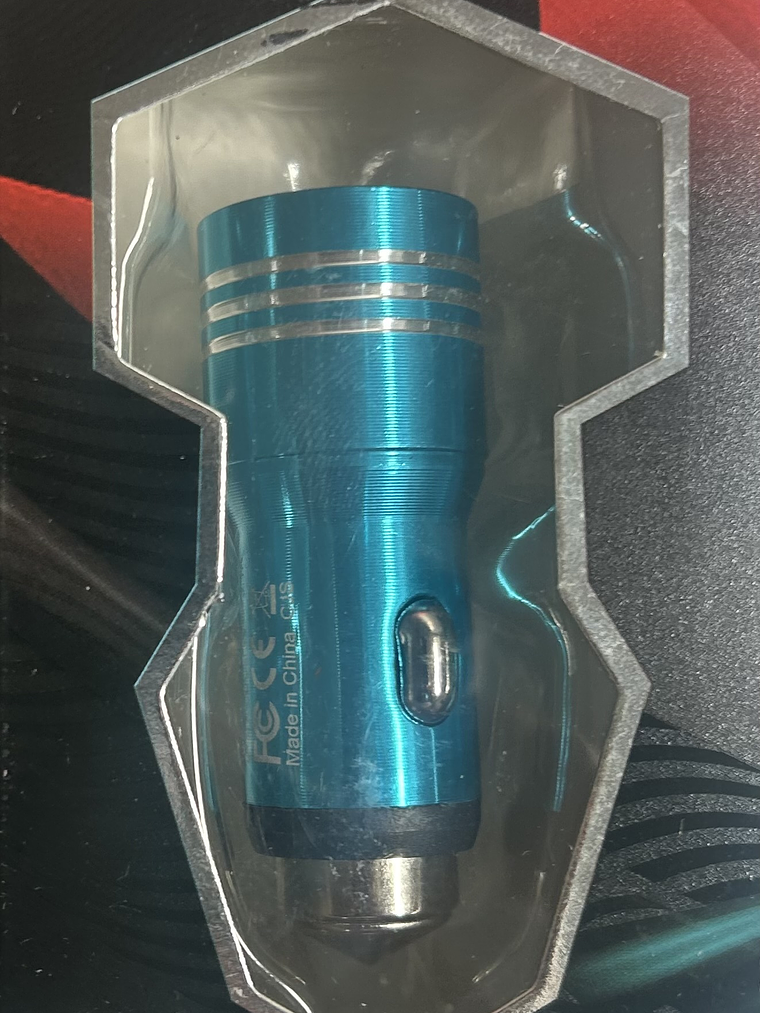 CARGADOR AUTO  2 PUERTOS USB   1