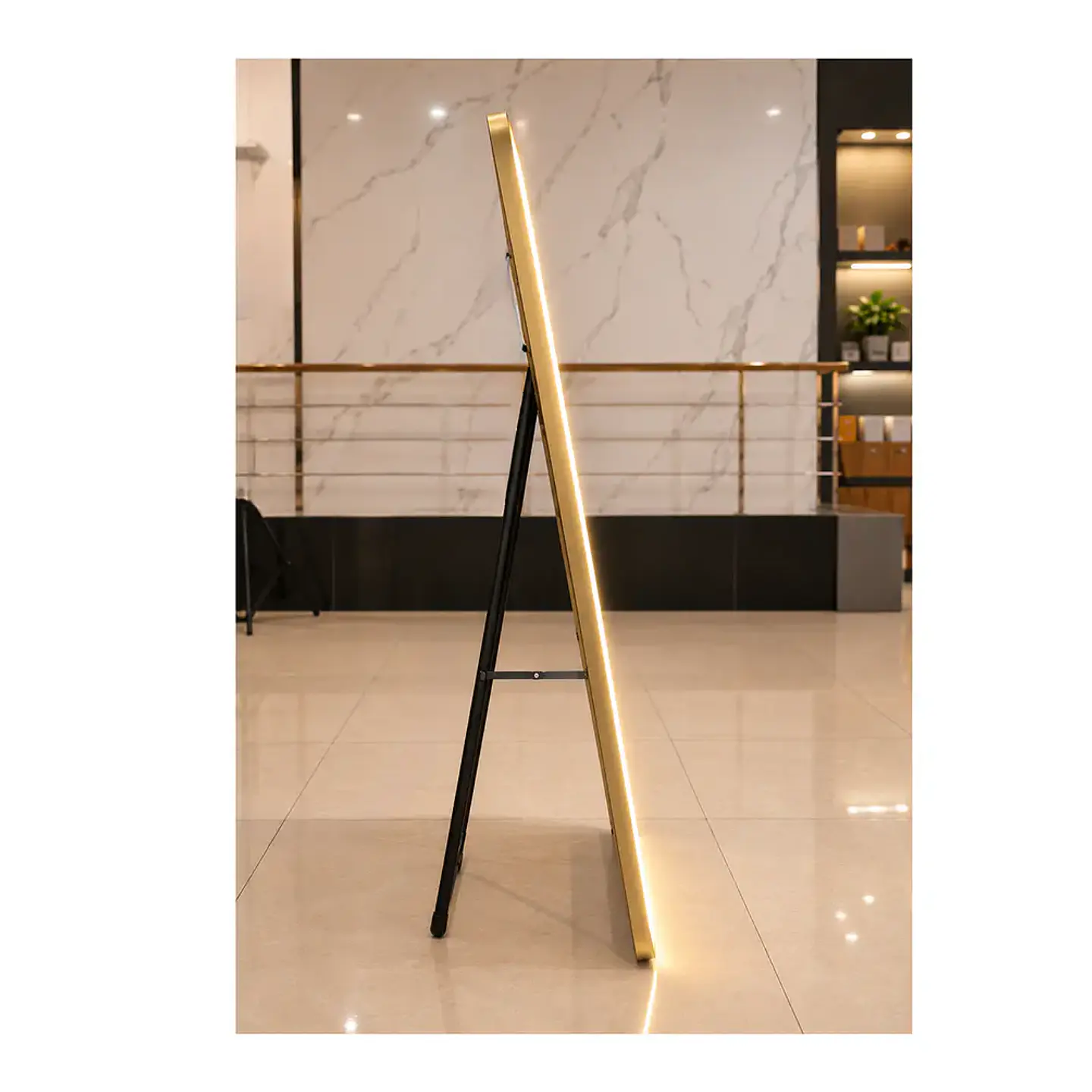 Espejo Cuerpo Entero De Pedestal Con Marco Negro 70x150 Cm 1