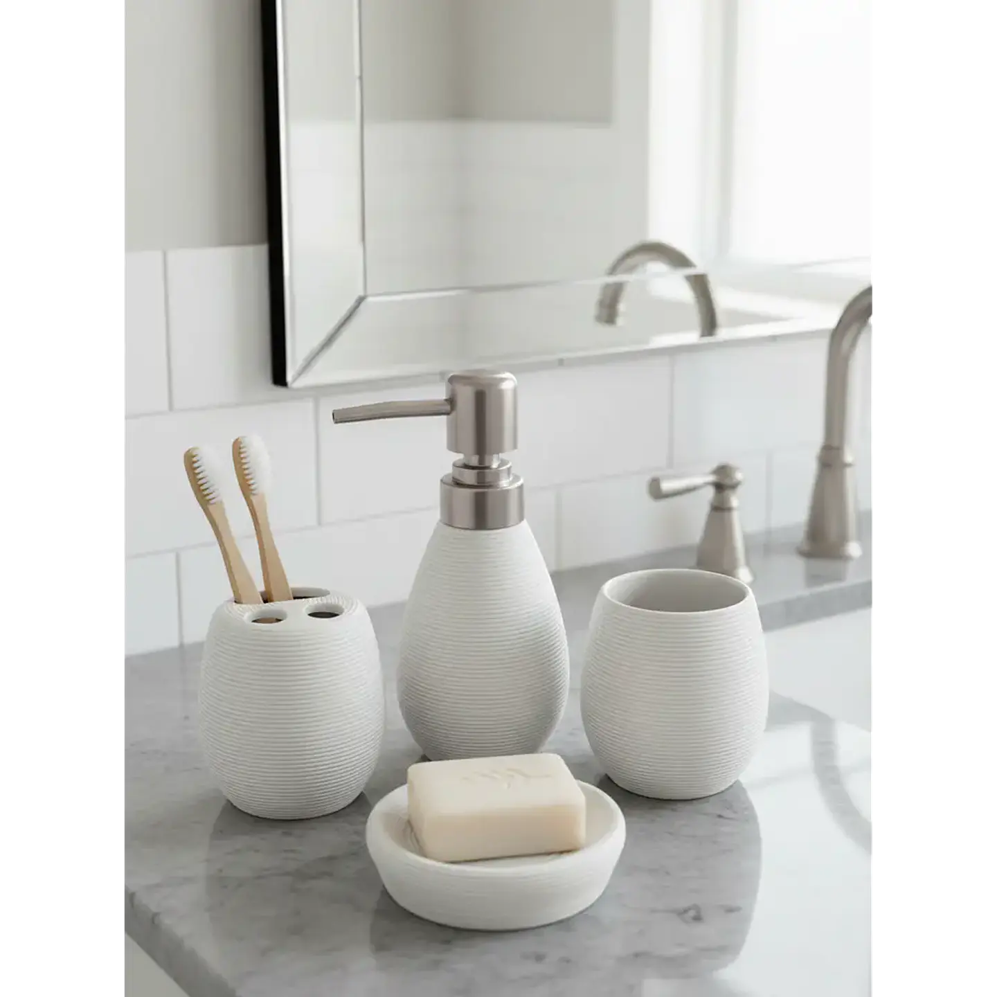 Set Accesorios De Baño 4 Piezas Cerámica Blanco 380ML 1