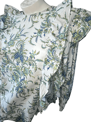 Blusa estampada com elegantes folhos 