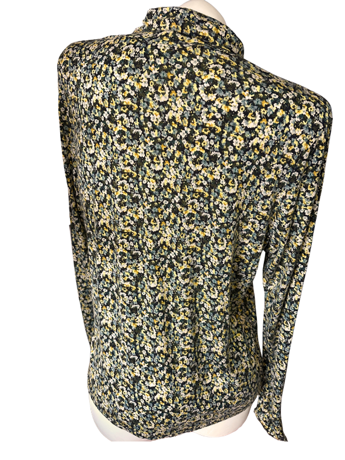 Blusa estampada com padrão floral  2