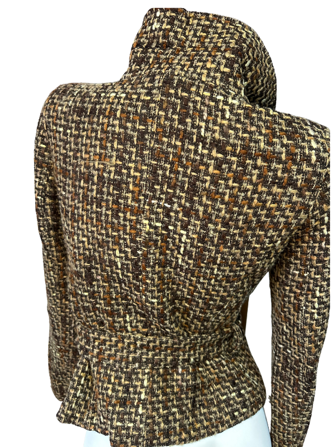 Casaco curto tons neutros 2