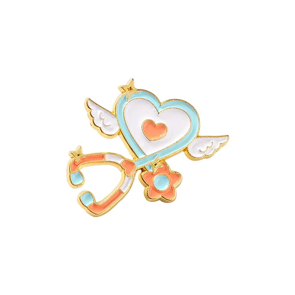 Pin Fonendoscopio Forma de Corazón 1