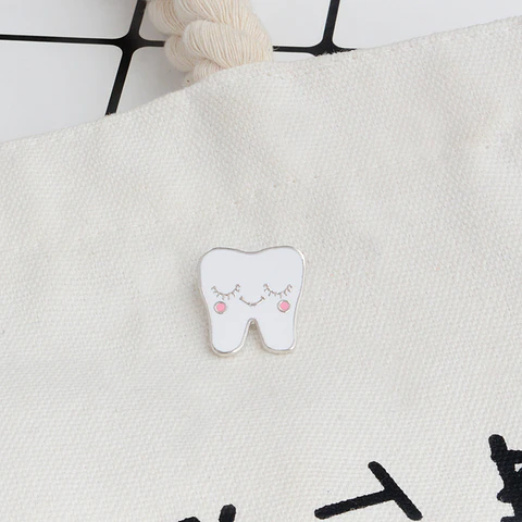 Pin Muela Mood Relajada