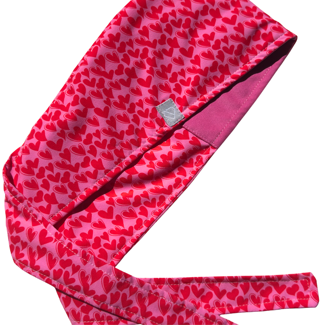 GORRO CORAZONES ROJOS 2