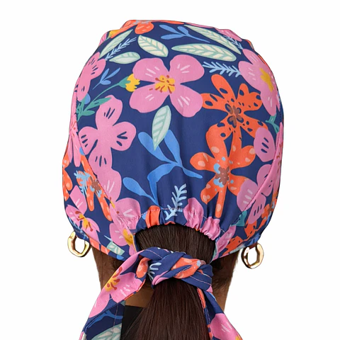 GORRO FLORES ROSADAS