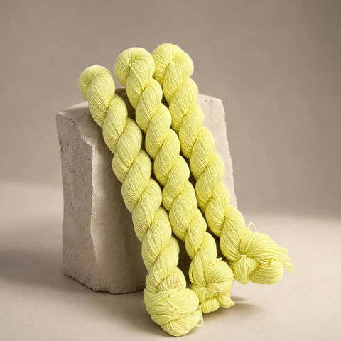 LIGHT LEMON 