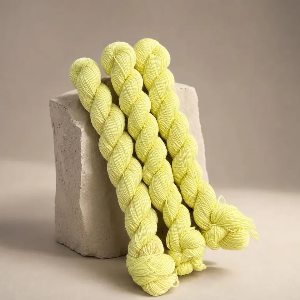 LIGHT LEMON  1