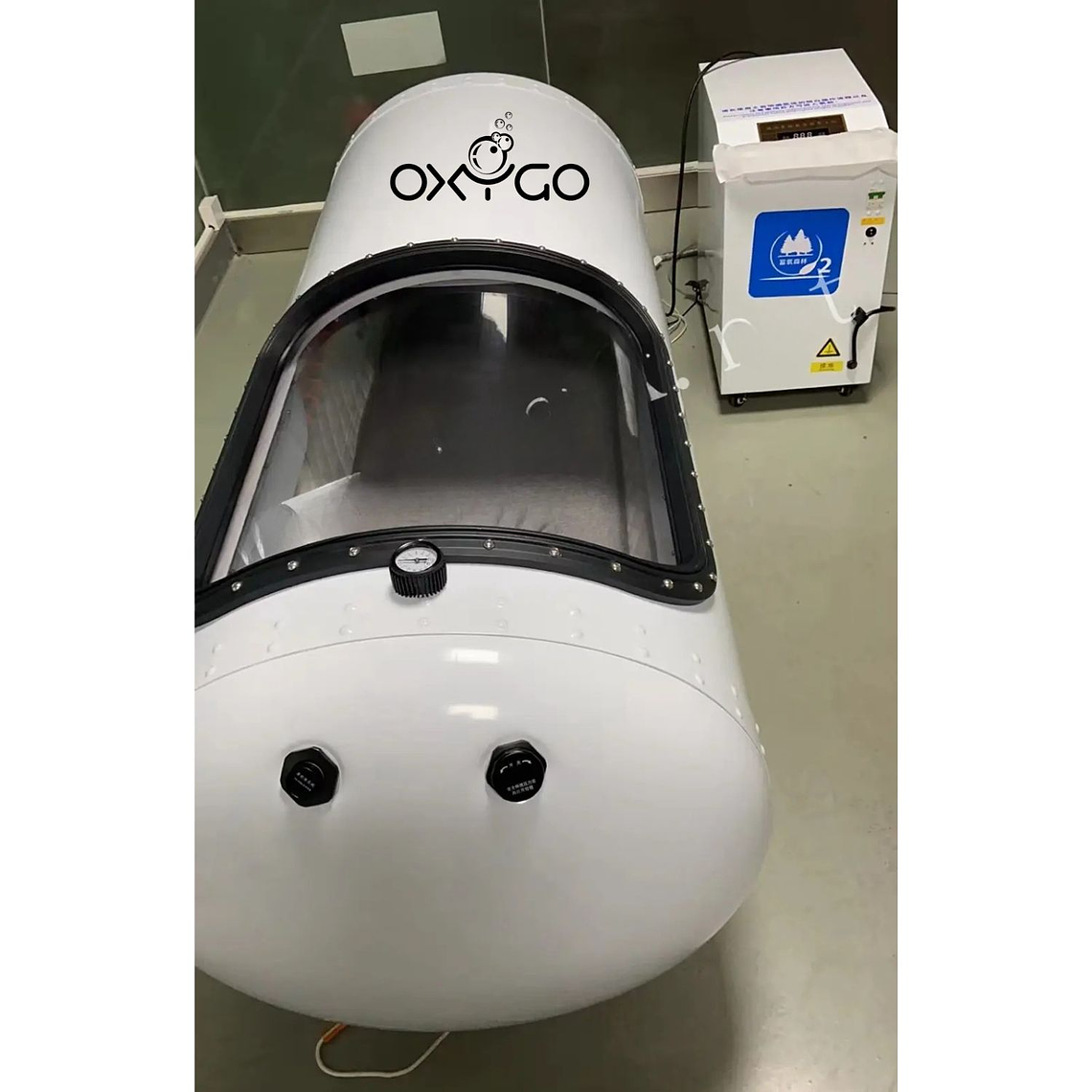 Cámara Hiperbárica Rígida uDR D8 2ATA – Cabina Transparente con Concentrador de Oxígeno 10L 2