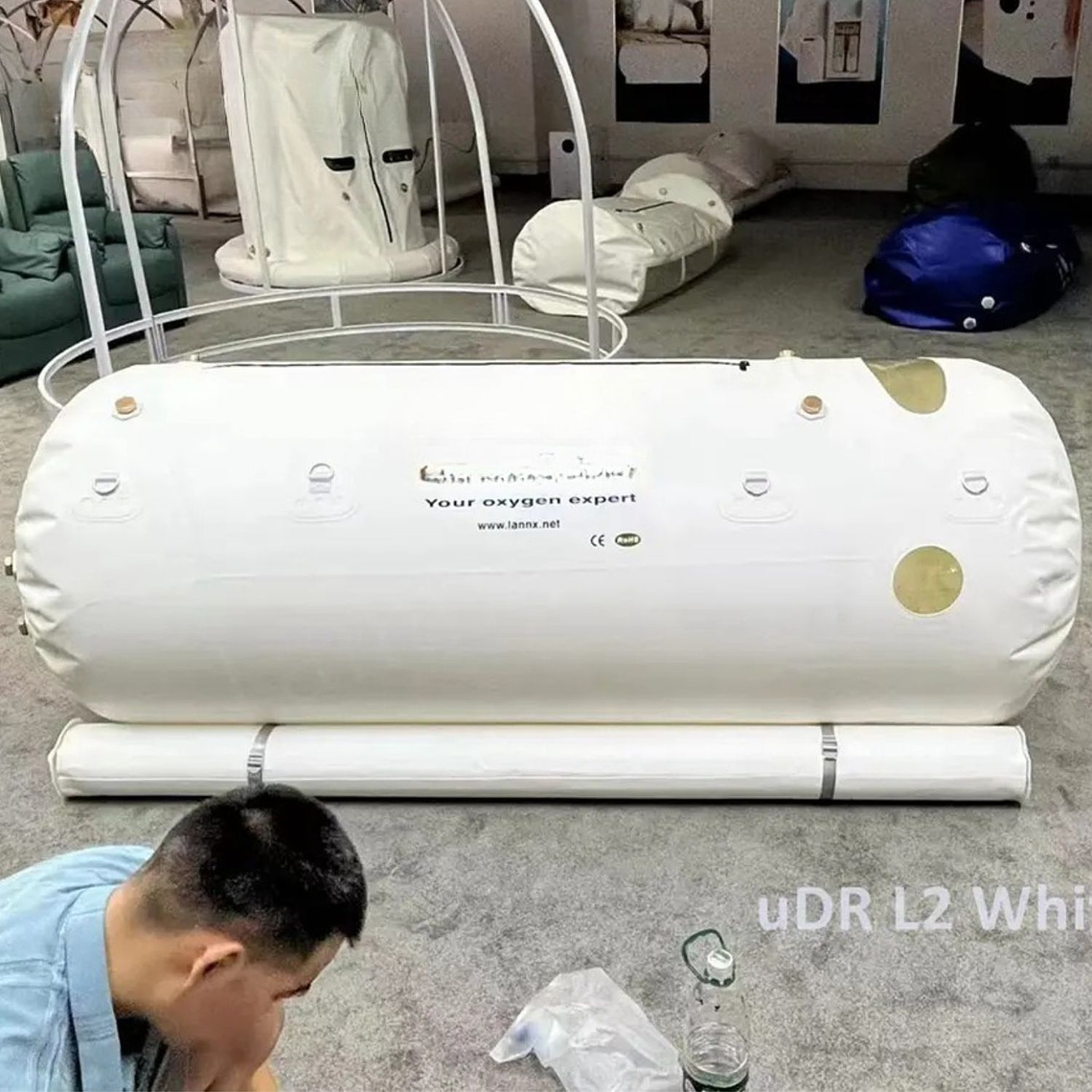 Cámara Hiperbárica Blanda uDR L2 con Concentrador de Oxígeno 10L – Terapia HBOT para Hogar y Clínica 5