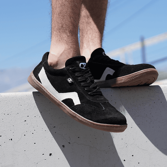 Aurora Black Reno Barefoot 1