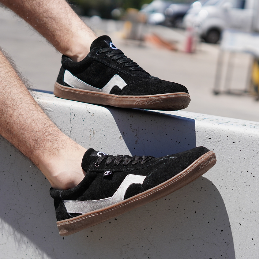 Aurora Black Reno Barefoot 4