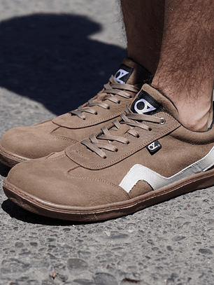 AURORA BROWN BAREFOOT